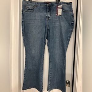 Plus Size Gloria Vanderbilt Amanda Boot Cut Jeans